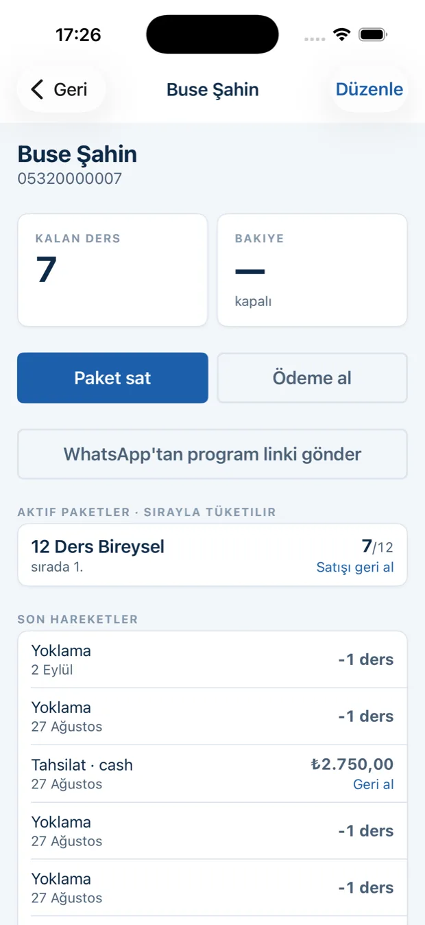 Üye kartı: kalan ders sayacı, bakiye ve tüm hareketlerin listesi